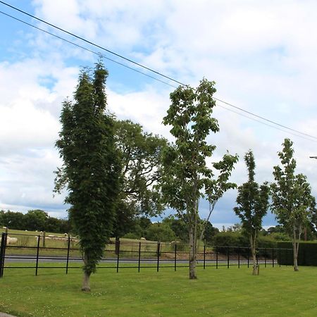 Contemporary Countryside Home Dromore  Exterior foto